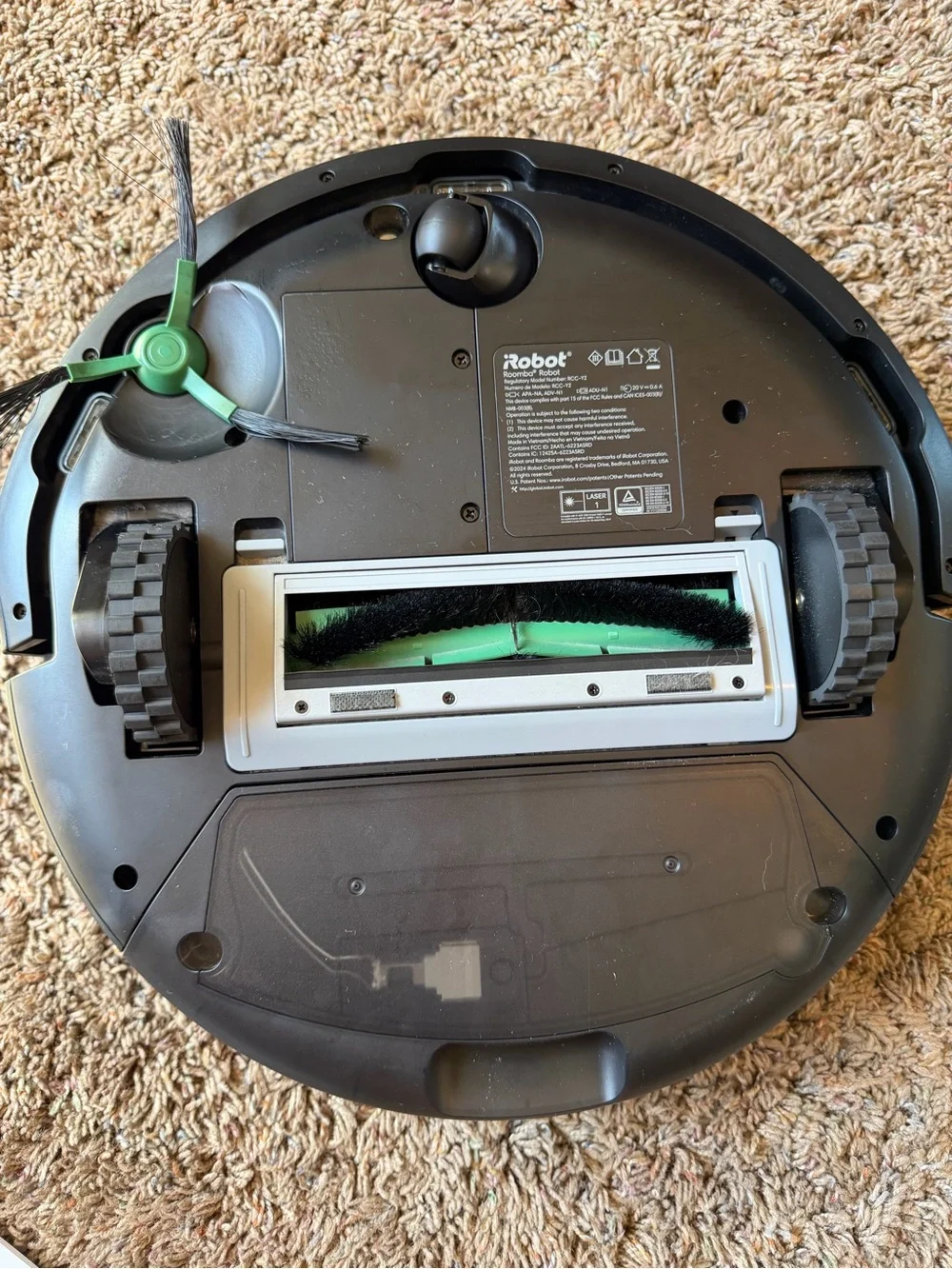 Robot Vacuum and Mop - Black with Gray Mop Pads